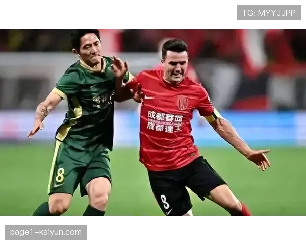 科特迪瓦中场凯西掌控节奏 成球队攻防转换枢纽