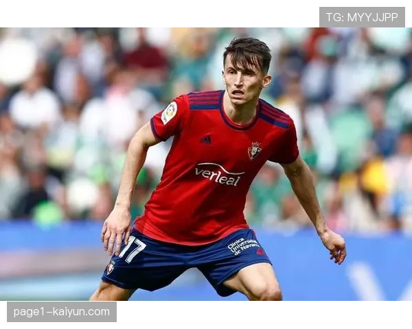 布迪米尔点球破门 克罗地亚前锋冷静施射